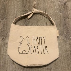 🐣🥚NWOT Rae Dunn ‘Happy Easter’ Bag/Basket Bunny Tail